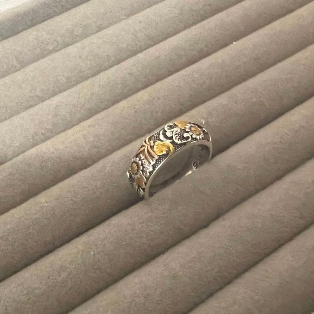 Ring - Picture 6 of 7